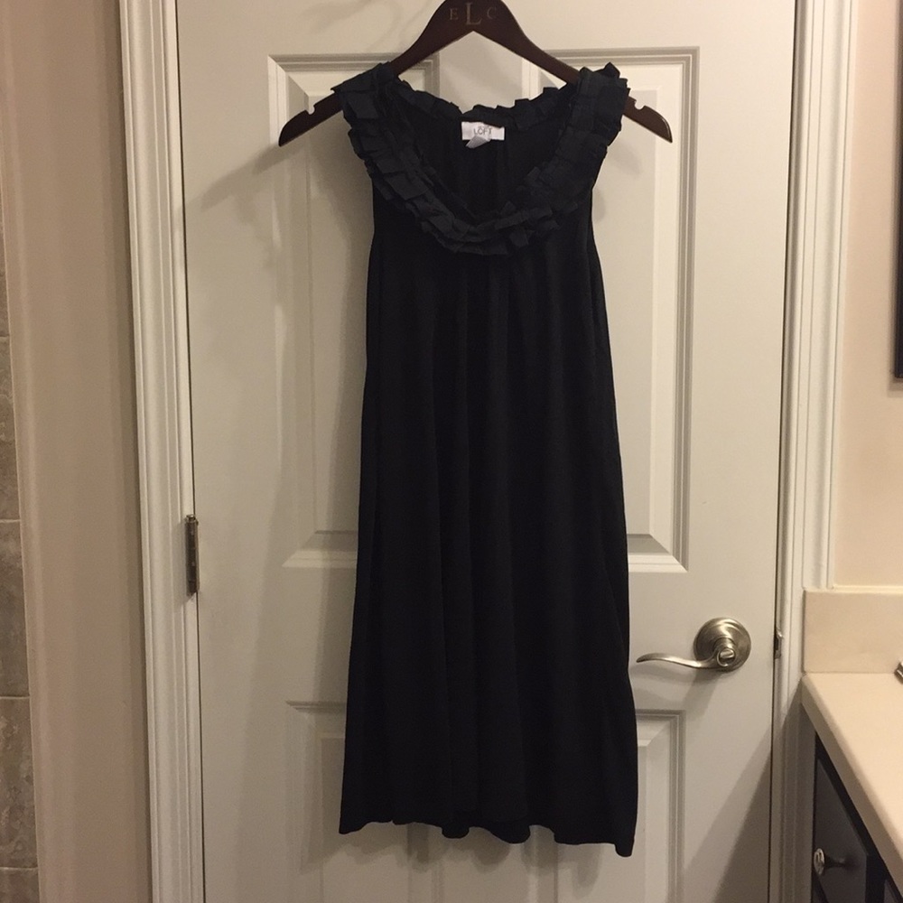 Ruffle neck Loft dress - Picture 3 of 5